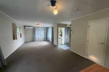 41 Holmes Drive South, Massey