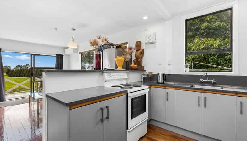 24B Eggleton Road, Patumahoe