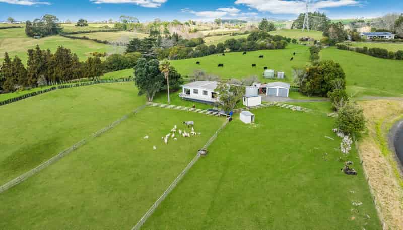 24B Eggleton Road, Patumahoe