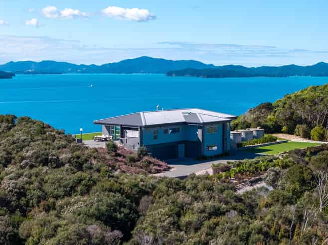 136 Pukematu Lane, Russell