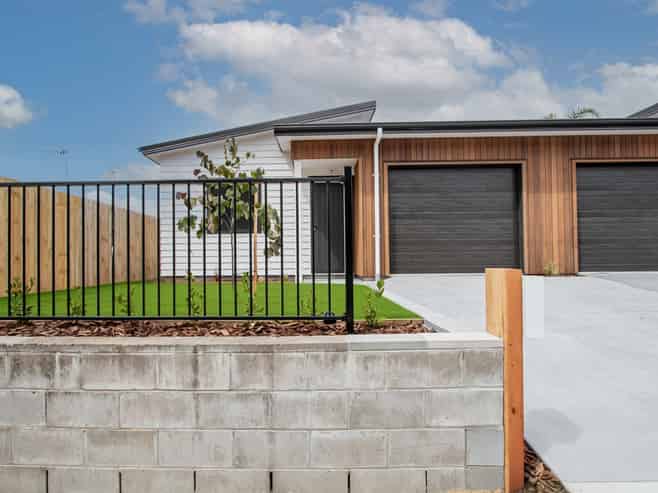 2/5 Fuchsia Avenue, Pukete