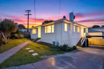 1/16 Ellice Road, Totara Vale