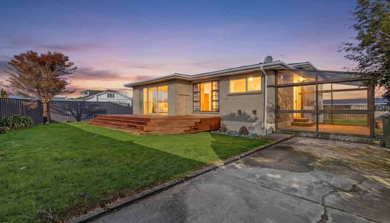 125 West Street, Hawthorndale