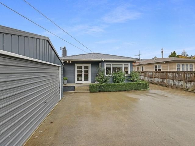 Three Bedrooms in Te Awamutu 2