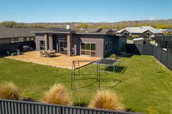 21 Plunket Street, OMAKAU