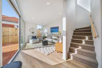 11 Collingwood Street, Waterloo