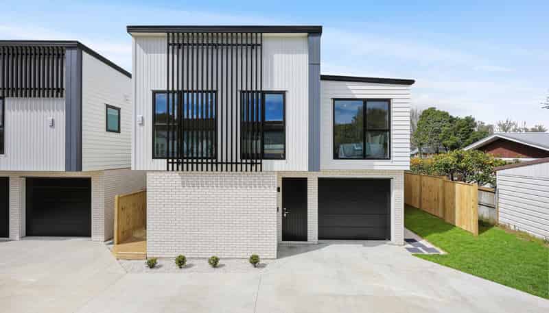 12B Butley Drive, Farm Cove