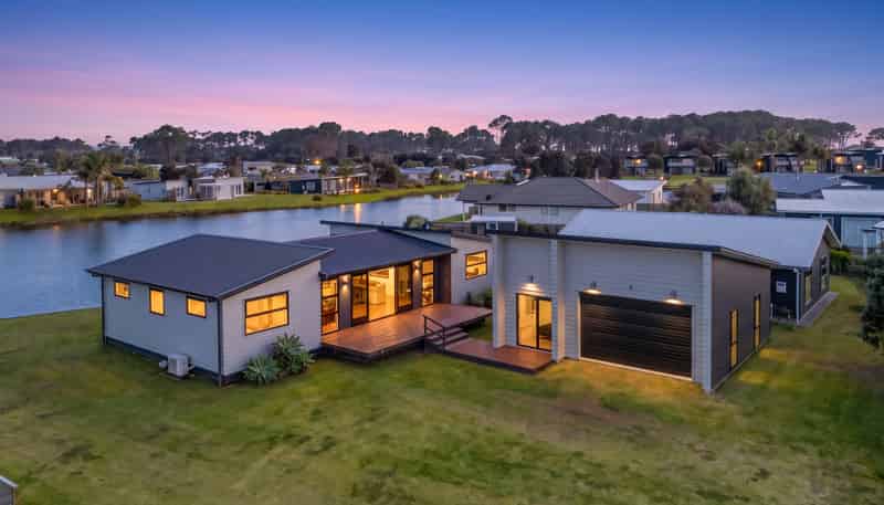 113 Karo Drive, Matarangi