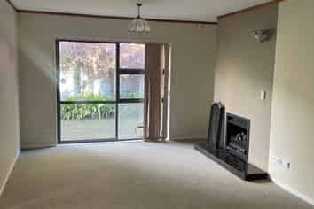 8A Kirkdale Place, Northcross