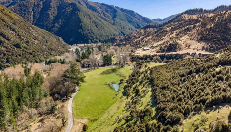 1367 Leatham Road, Wairau Valley