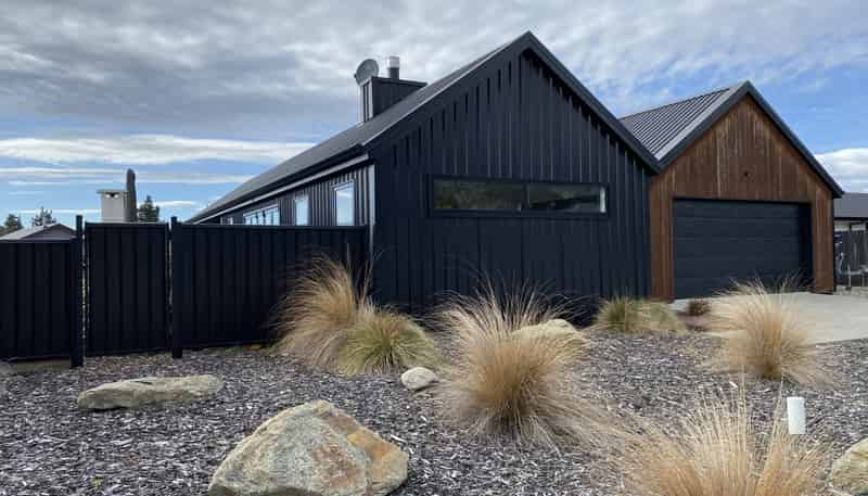 21 Warbler Lane, Albert Town