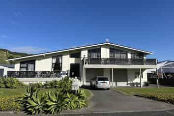 5 Bill Nolan Place, Mahia
