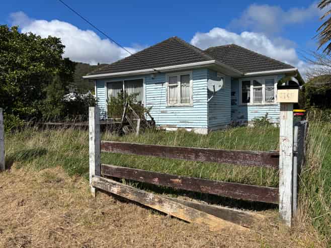 19 Russell Road, Wainuiomata