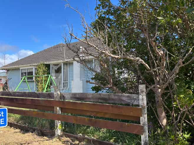 19 Russell Road, Wainuiomata