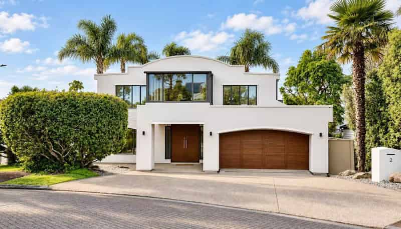 2 Bocage Lane, West Harbour