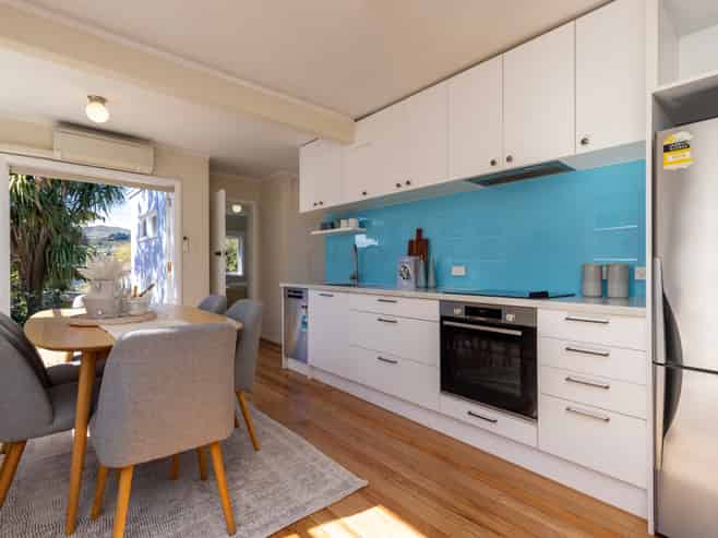 5 Dale Road, Raumati South