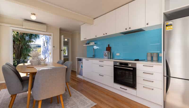 5 Dale Road, Raumati South