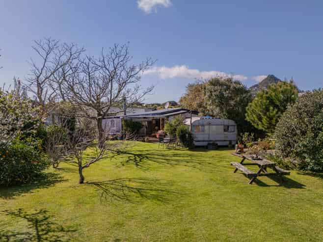 360 Main Road, Tairua
