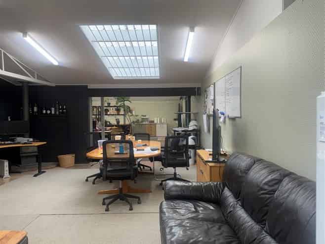 High-Exposure Premises - Office, Warehouse & Yard
