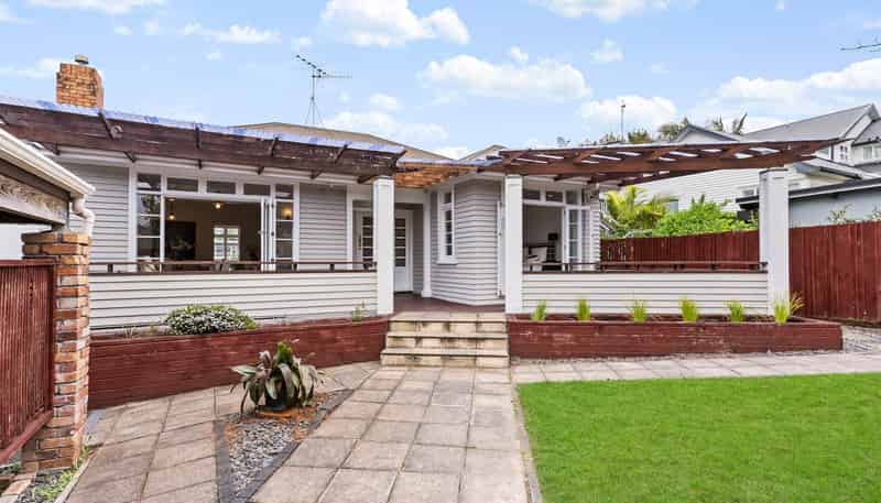 60 Challenger Street, Saint Heliers
