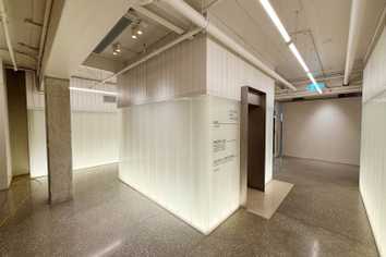 CENTRAL MODERN MEDICAL PREMISES
