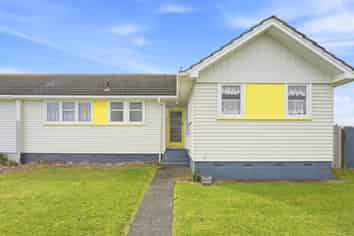 83 Titoki Street, Castlecliff