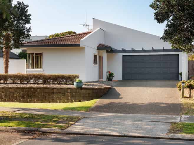 4 Mauritius Key, Papamoa