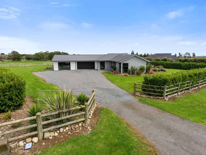 10 Oriwa Lane, Levin