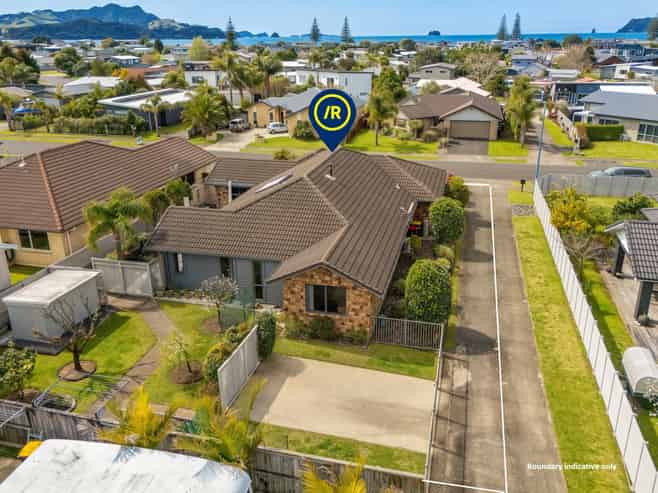 39 Park Lane, Whitianga