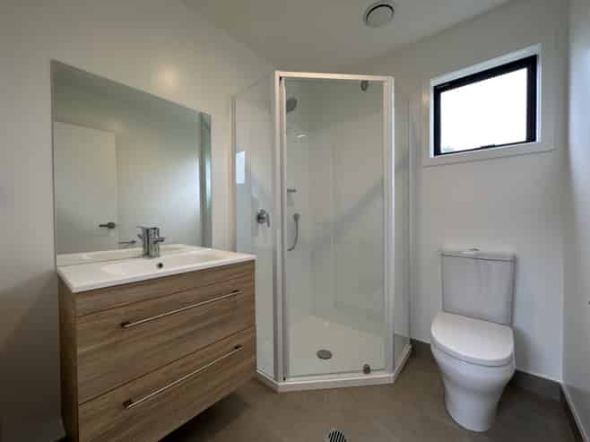5/12 Tawa Road, Te Atatu Peninsula