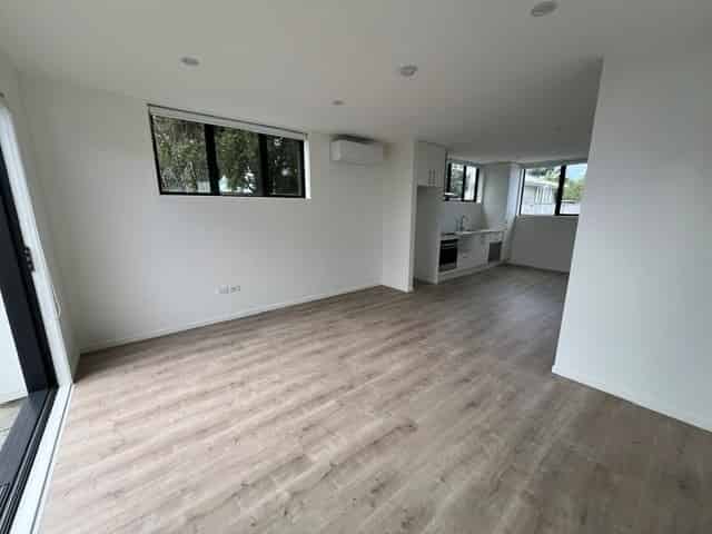 5/12 Tawa Road, Te Atatu Peninsula