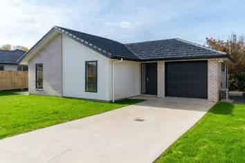 2/40 Harley Street , Masterton
