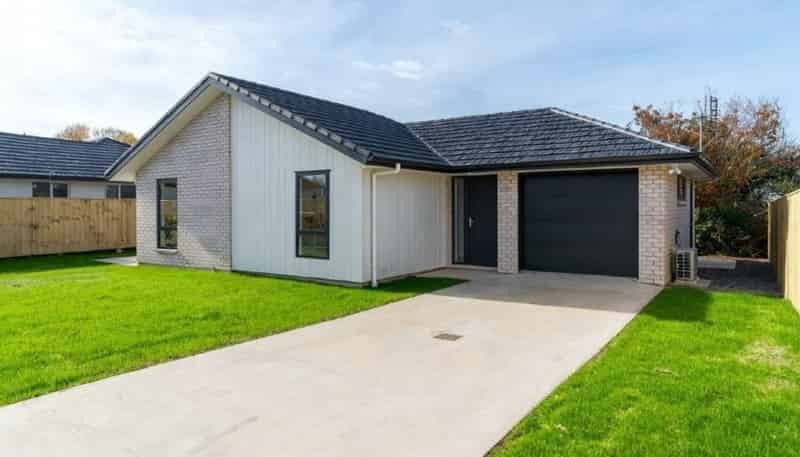 2/40 Harley Street , Masterton