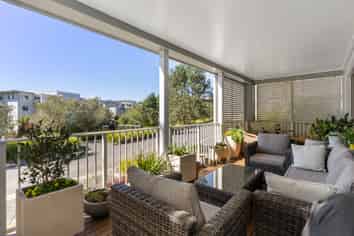 201 Hibiscus Drive, Orewa