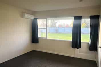 2/1 Carters Terrace, Ashburton