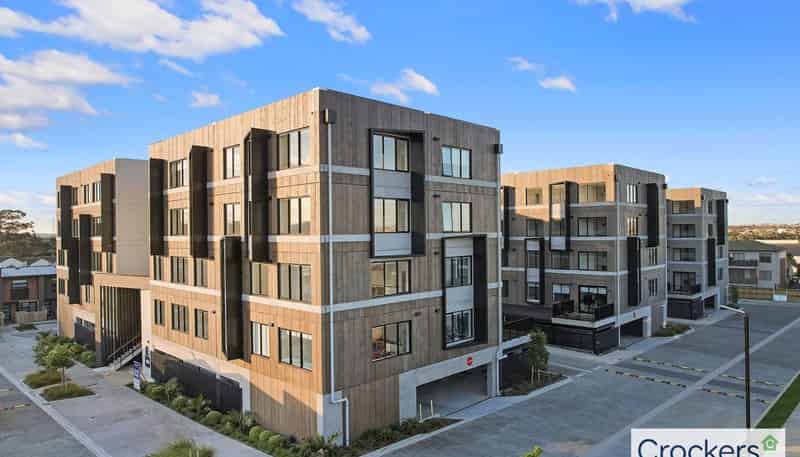 302/7 Rauemi Way, Te Atatu South