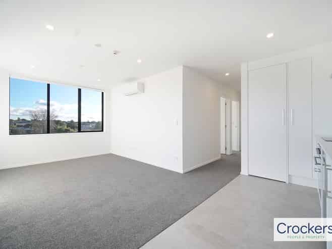 302/7 Rauemi Way, Te Atatu South
