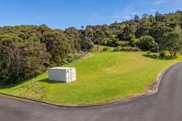 75 Tarapatiki Drive, Whitianga