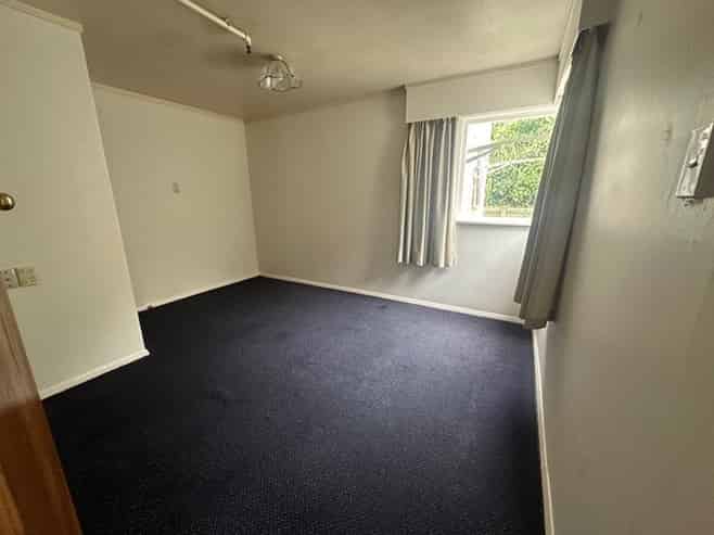 Flat 3/3 Lincoln Road, Napier Hill