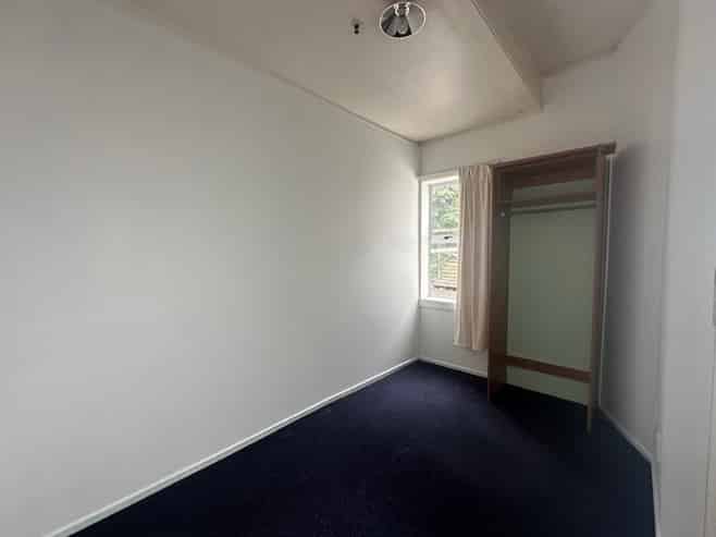 Flat 3/3 Lincoln Road, Napier Hill