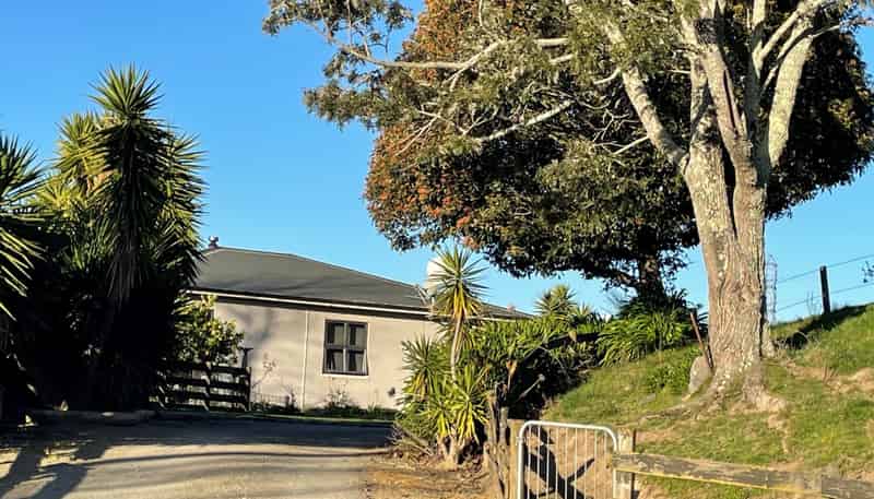 612 Flag Range Road, Sherenden