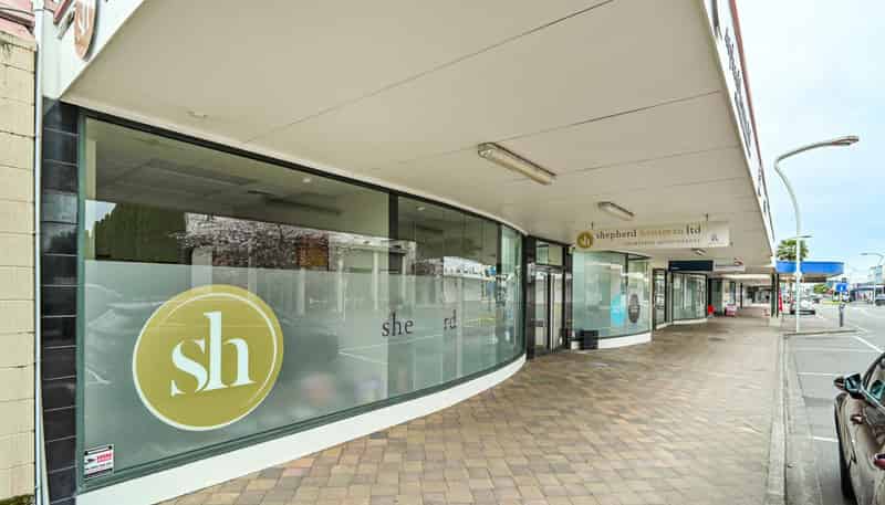 107 Market Street South, Hastings