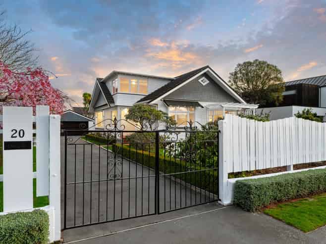 20 Roa Road, Fendalton