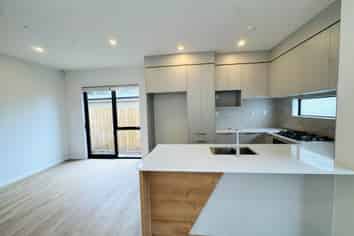 1/14 Richardson Road, Mount Albert