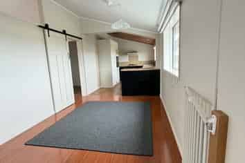 35 karepo Lane, Pahi