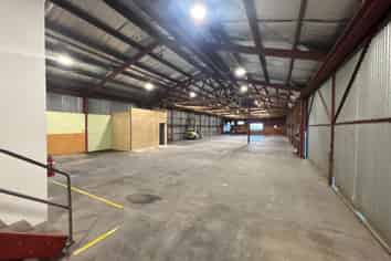 550m² Industrial Workshop