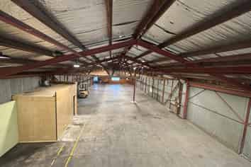 550m² Industrial Workshop
