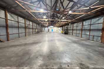 550m² Industrial Workshop