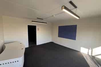 550m² Industrial Workshop