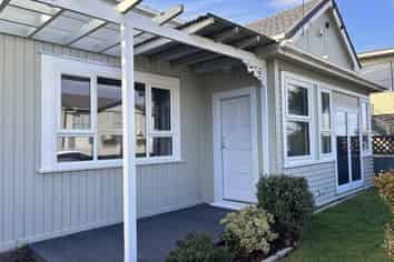 2 Tory Street, Petone